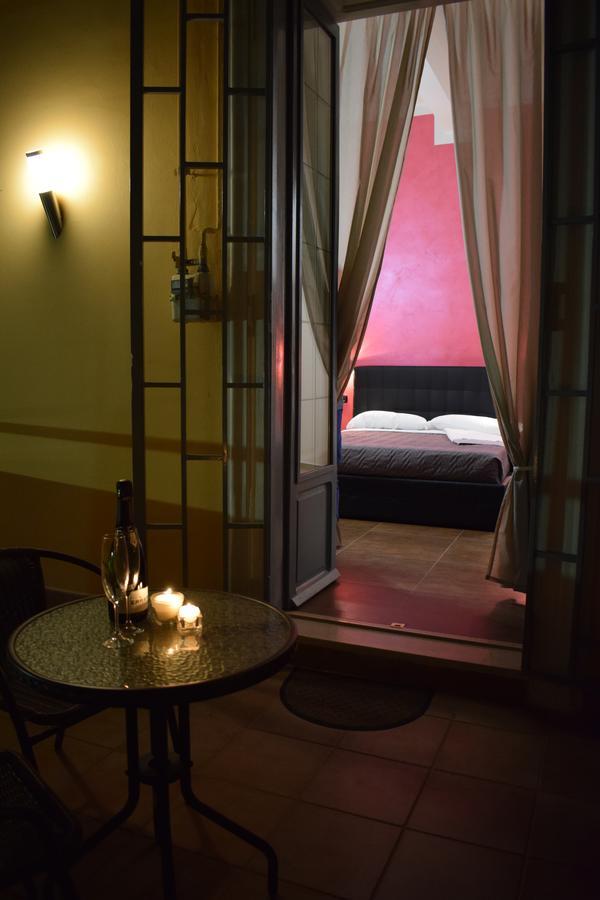 Corallo Rooms Салерно Экстерьер фото